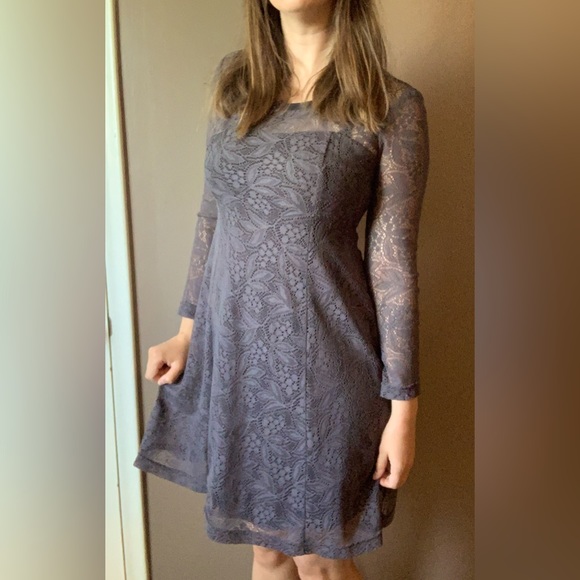 Grey Lace Dress - Picture 2 of 9